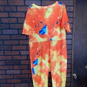 Woman’s Multicolored polyester jumpsuit.